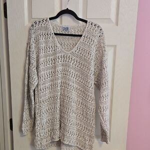 Elegant Cream‎ V-Neck Sweater